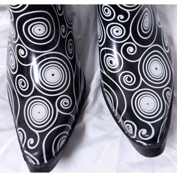 BLAZIN ROXX Layla Sz 7 Rain Boots Black White Outdoor Chore Cowgirl Boot 58906 - Picture 2 of 16